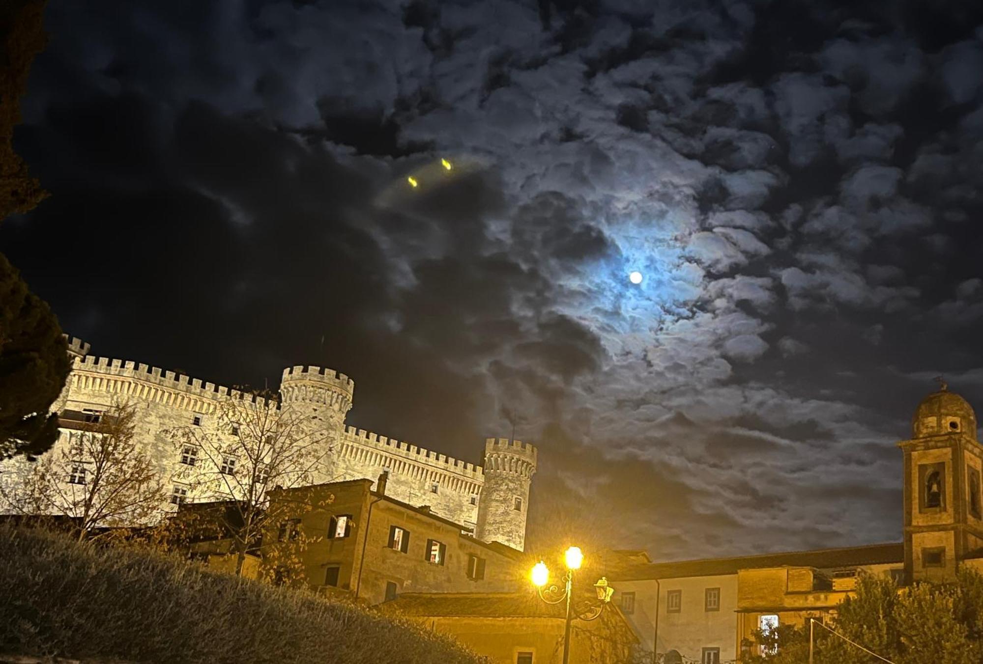 A Casa Di Lalla Bracciano  Exteriör bild